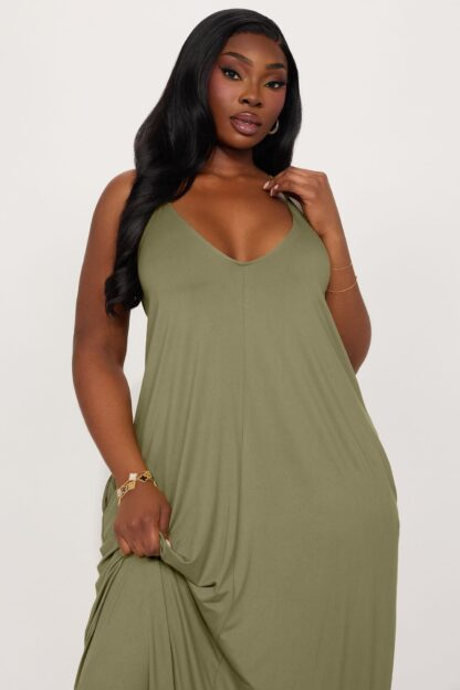 Vestido Maxi Elegante con Tirantes Ajustables - Marrón - Image 17