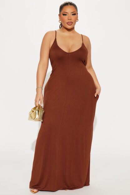Vestido Maxi Elegante con Tirantes Ajustables - Marrón - Image 10