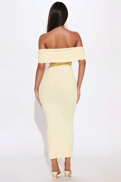 Vestido Midi de Punto con Manga Corta y Hombros Descubiertos - Image 3