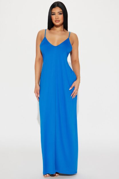 Vestido Maxi Elegante con Tirantes Ajustables - Marrón - Image 19